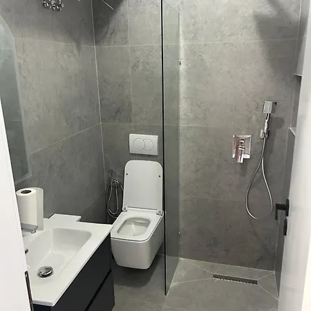 Private Center * Tirana