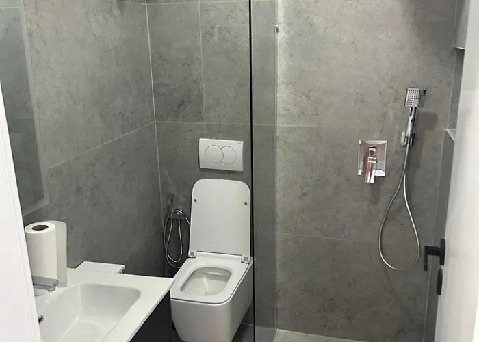 Private Center * Tirana
